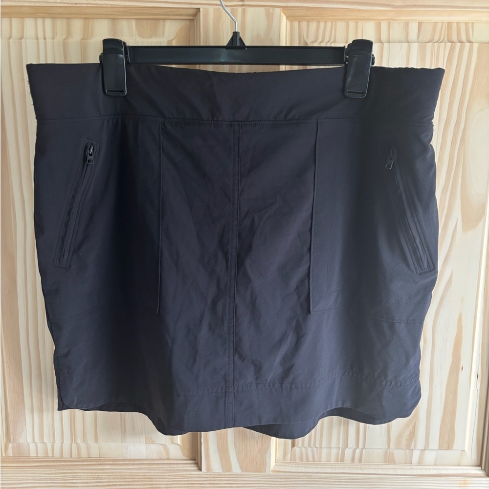 Athleta Charcoal Skirt with Zipper Accents